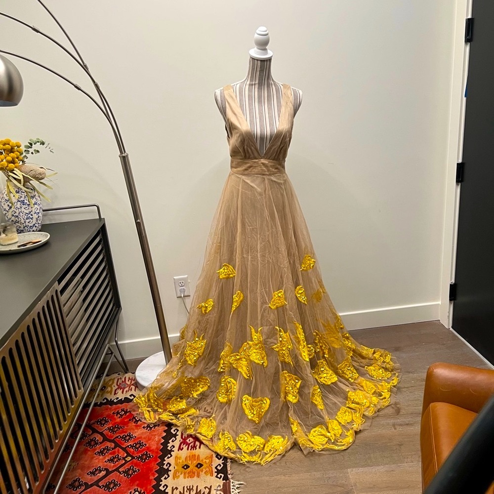 evening gown flowers prom flowers embroidery
